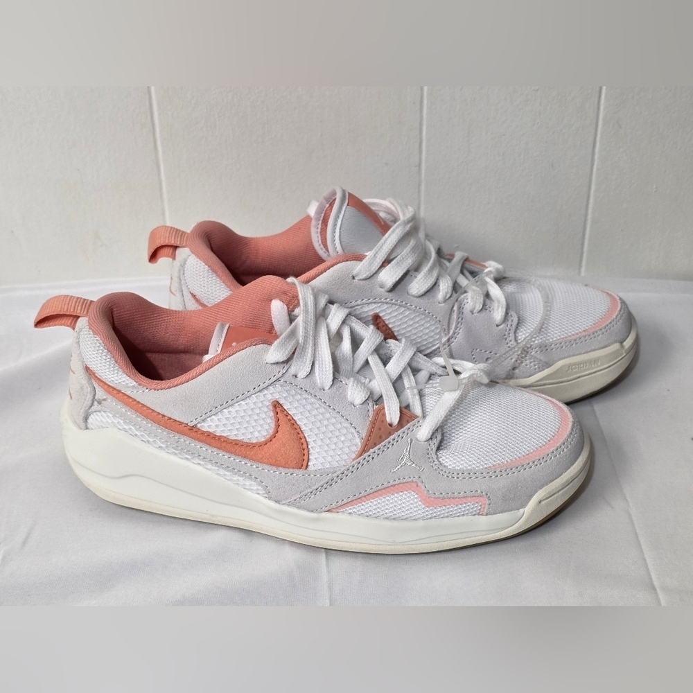 Nike Jordan CMFT Era Womens Size 7 Light Madder Root Colorway Low Profile Shoe - Picture 7 of 9